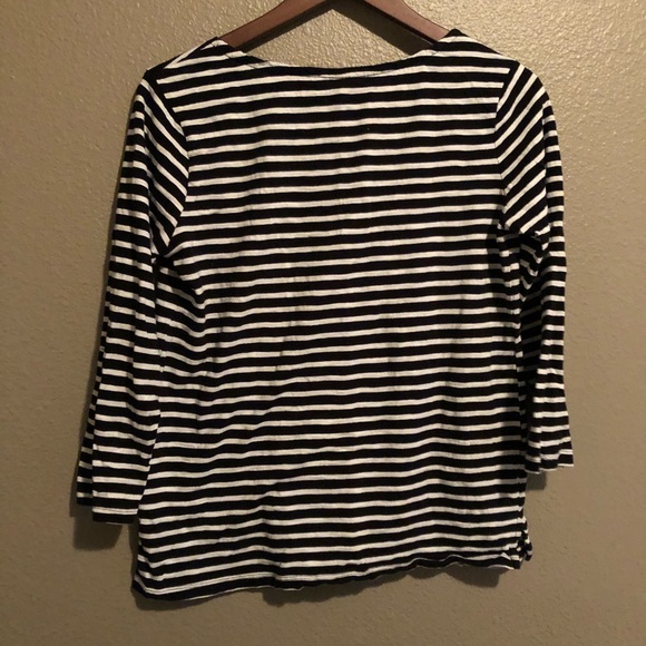 Black and White 3/4 Sleeve T-Shirt - Picture 3 of 3